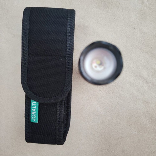 Chameleon flashlight with white, red and green light, 4x zoom