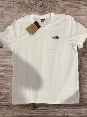 T-shirt The North Face бял размер L, нов