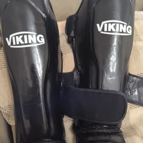 Viking Gel XL Martial Arts Shin Guards used