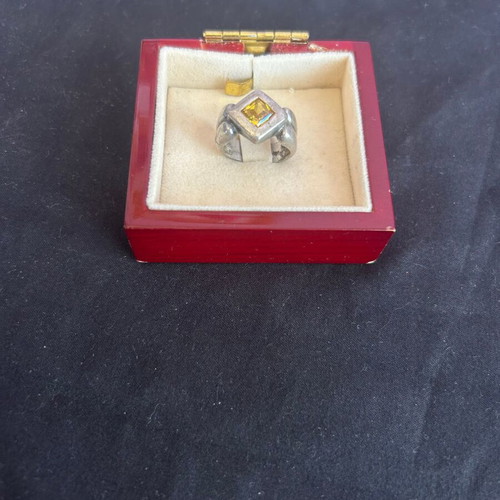 Silver 950 vintage ring with yellow stone used