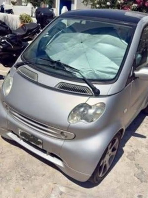 Smart ForTwo 2004 silver compact car, automatic, 700cc