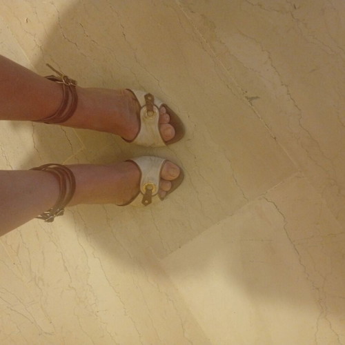 Just Cavalli pumps like new, beige, size 40