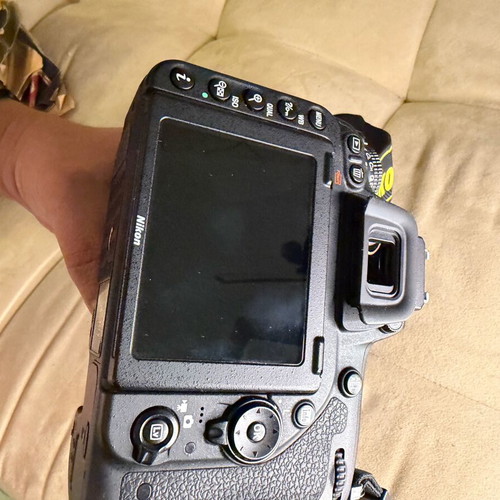 Nikon D750 camera like new with AF-Nikkor 50 1.8G and AF-S 18-55 lenses