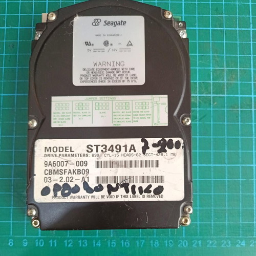 Hard Disk Quantum Fireball TM 2110A 2 GB used with Seagate ST3491A 428MB gift