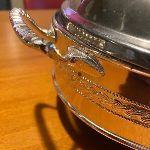 Serving dish for roast like new with gilded design