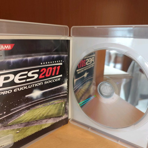 Pro Evolution Soccer 2011 for PlayStation 3 used