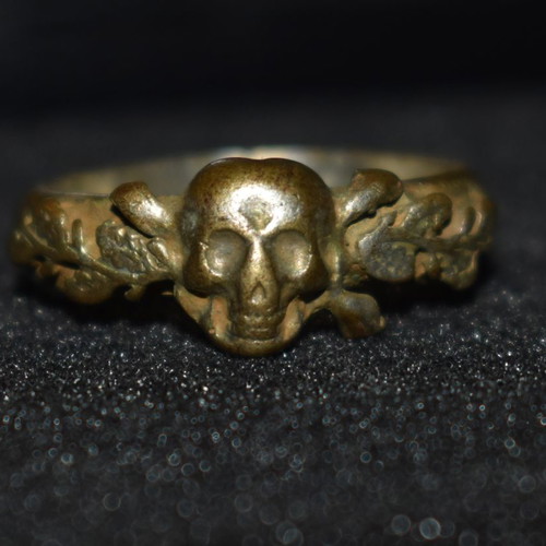 German WW2 ring used, Shock troops with oak leaves