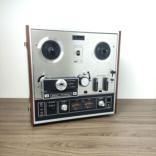 Akai X-201D Vintage Reel to Reel Tape Recorder used, 3-motor auto-reverse
