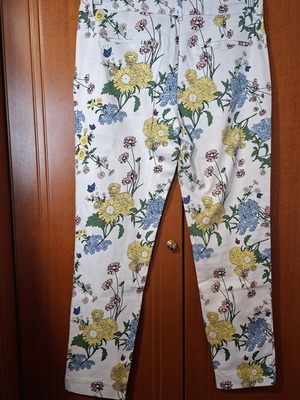 Floral pants Calliope cotton like new, straight fit, size L 40 12