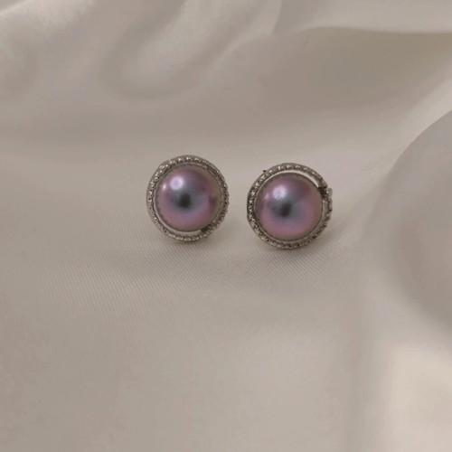 Earrings with purple pearl and silver details, new