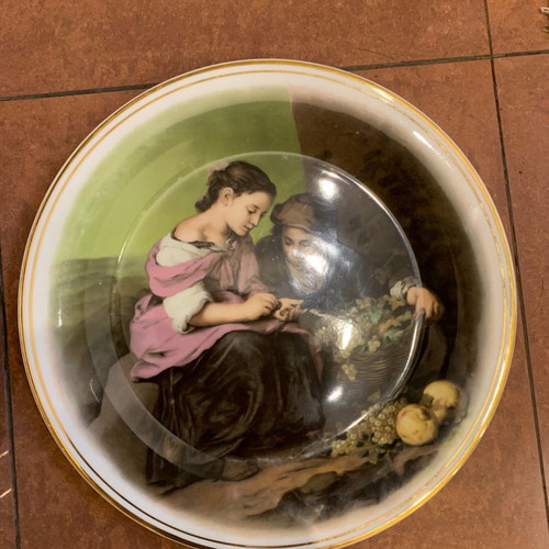 Decorative plate 27 cm Bone China porcelain England with Murillo painting