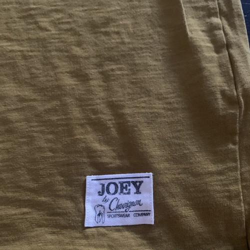 Chevignon T-shirt Large beige like new vintage