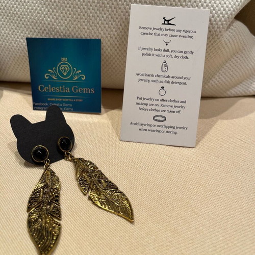 Celestia Gems Earrings Gold Leaves with Black Stone New