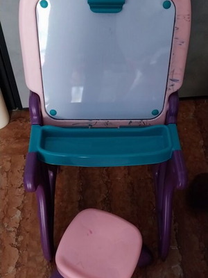 Kids Painting Table and Board used