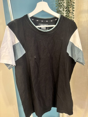 Jack & Jones T-shirt, black, size L