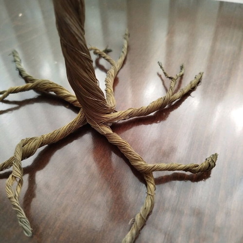 Decorative Tree of Life like new, gemstone accents