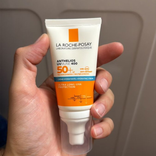 La Roche-Posay Anthelios Uvmune 400 SPF50 Hydrating Cream new