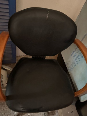 Hair salon furniture used, three chairs, shampoo bowl, desk