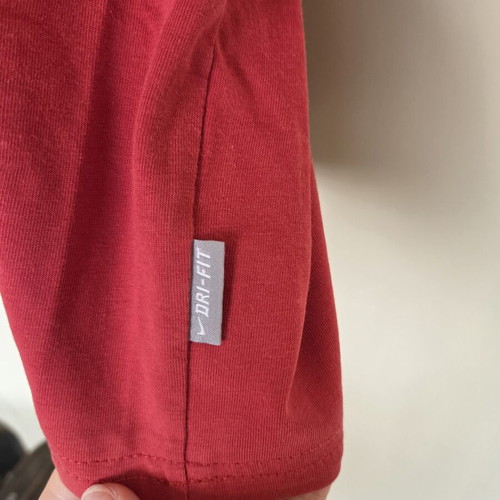 Nike T-shirt XL like new, red