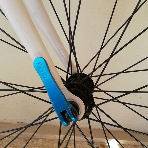 Handmade road bike new, blue, 700c wheels, V-brakes, gears
