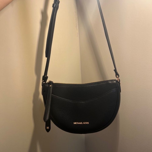 Michael Kors Half Moon Mini shoulder bag black like new