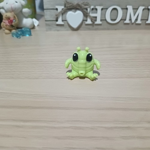 Kinder Teraki figure like new