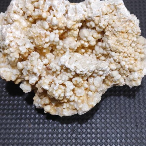 Limestone rock AP 001 new