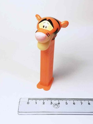 PEZ Dispenser Tigger Winnie Pooh Disney used, plastic