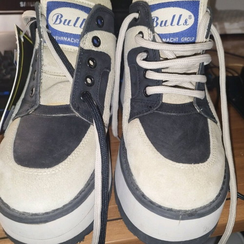 Bulls athletic boots size 36 like new with tags unworn