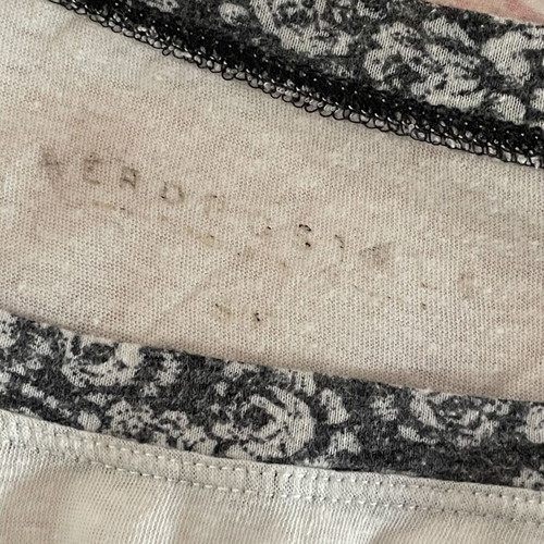 Aeropostale women's long-sleeve shirt used, raglan sleeve, white