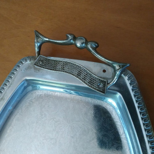 Silver Platter oval with carved handles like new