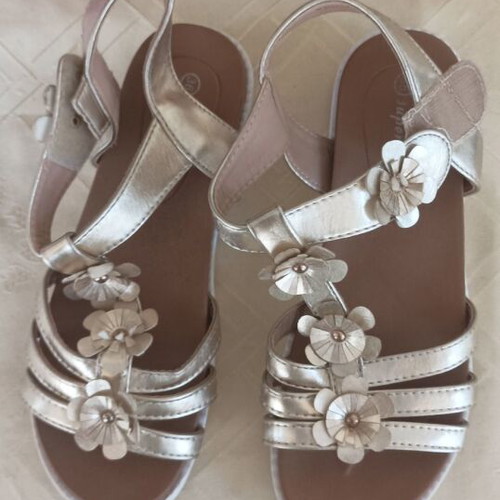 Women's summer sandals size 36 like new, worn once