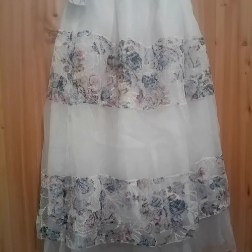 Airy skirt with embroidery new, white and multicolor