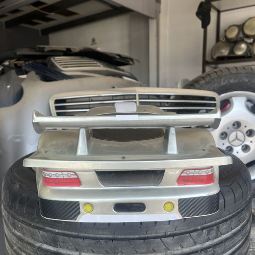 CLK GTR 1:8 body shell