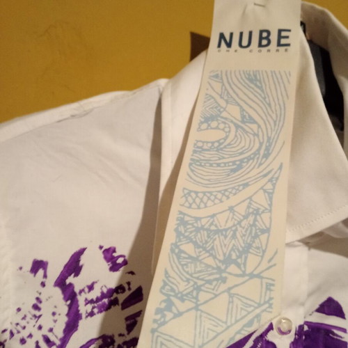 Nube Che Corre women's shirt new, white with purple punk graffiti, XS
