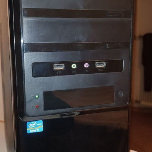 Used computer with Intel i3, 8GB RAM, 128GB SSD and 500GB HDD