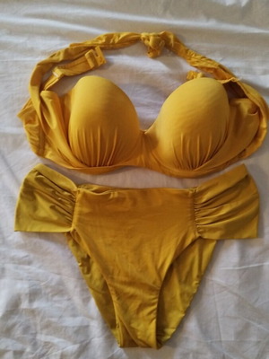 Γυναικείο κίτρινο μαγιό Calzedonia, μέγεθος S