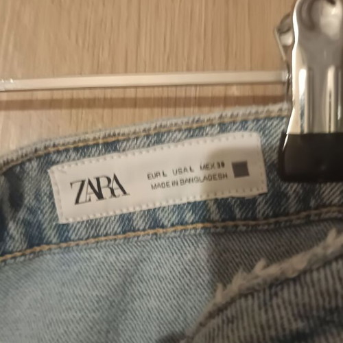 Zara long denim skirt like new with front slit size L