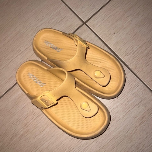 Mitsuko slippers like new, anti-slip, size 39, yellow
