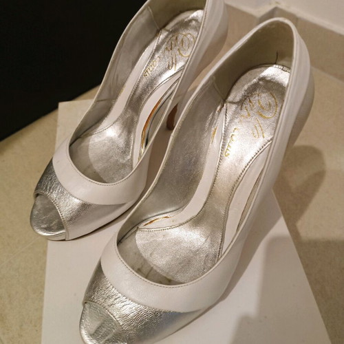 VKCONIS Handmade Bridal Shoes Size 37 Like New, White and Silver