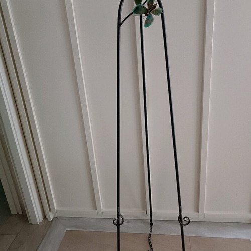 Italian stand for paintings new, iron with butterfly decoration