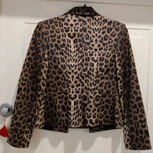 Leopard suit used, jacket and skirt size M