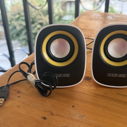 Altec Lansing portable mini speaker