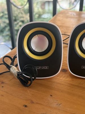 Altec Lansing portable mini speaker