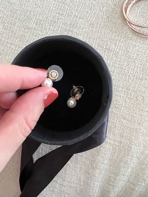Earrings new, unworn