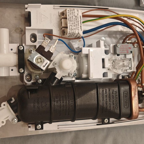 Triton Avena wall-mounted electric water heater 7.8kW
