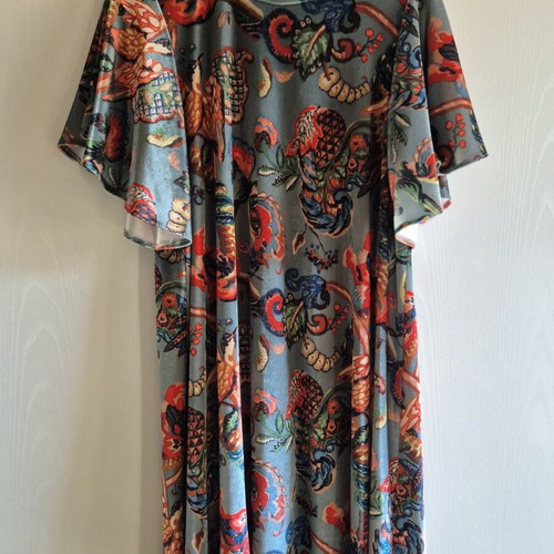 Moutaki dress like new, velour with beautiful pattern