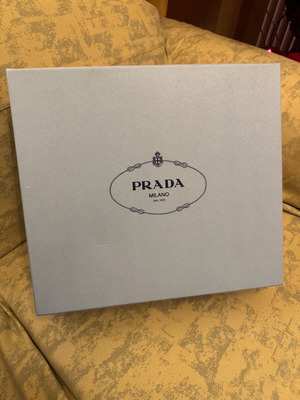 Prada Box large new