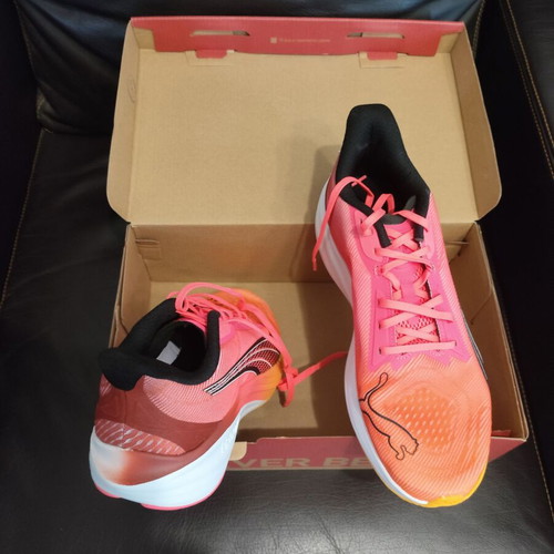 Puma Darter Pro athletic shoes size 43, orange