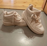 Stradivarius sneakers γυναικεία μεταχειρισμένα, λευκά, νούμερο 39